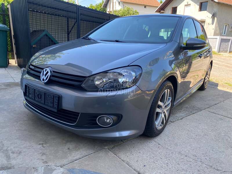 Volkswagen Golf 6 1.6 TDI R-line