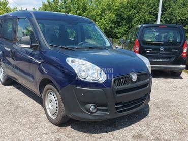 Fiat Doblo 7 places