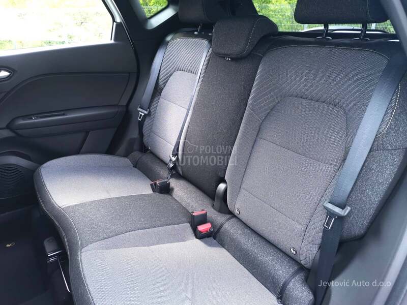 Renault Captur techno TCE 90