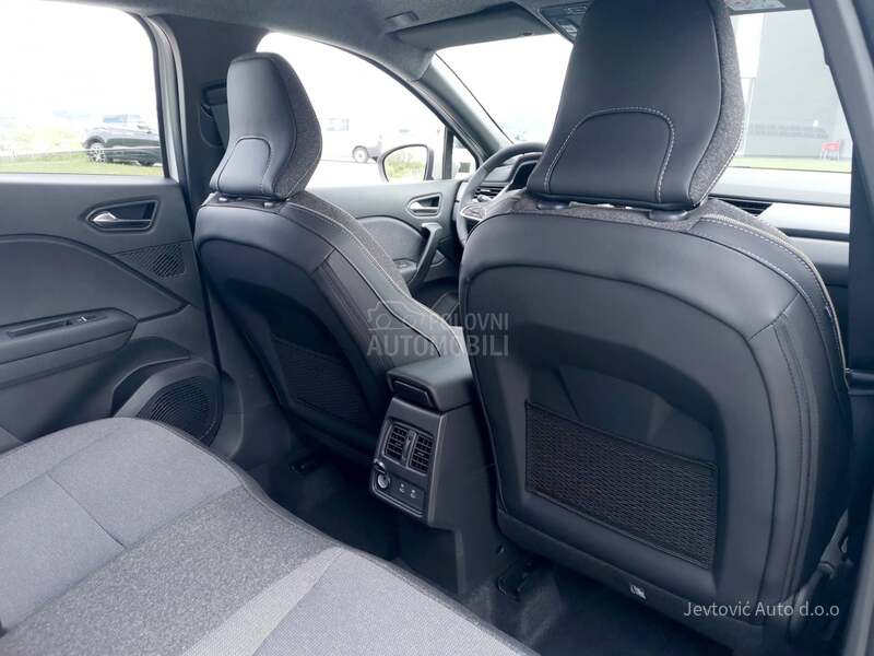 Renault Captur techno TCE 90