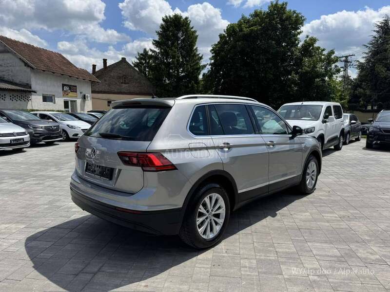 Volkswagen Tiguan 2.0 tdi DSG
