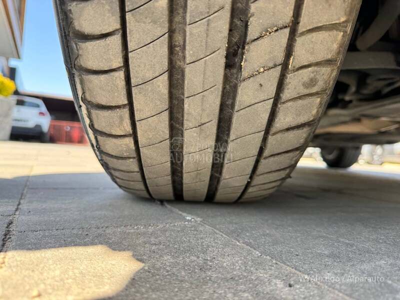 Volkswagen Tiguan 2.0 tdi DSG 4X4