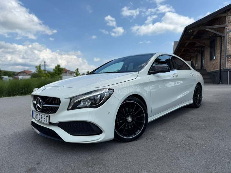 Mercedes Benz CLA 200 AMG line