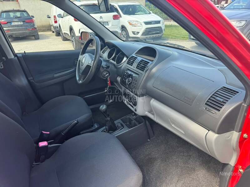 Suzuki Ignis 1.5vvt