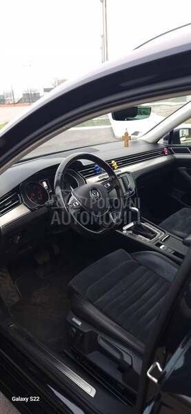 Volkswagen Passat B8 DSG/HIGHLINE/PANO