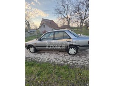 Mazda 323 