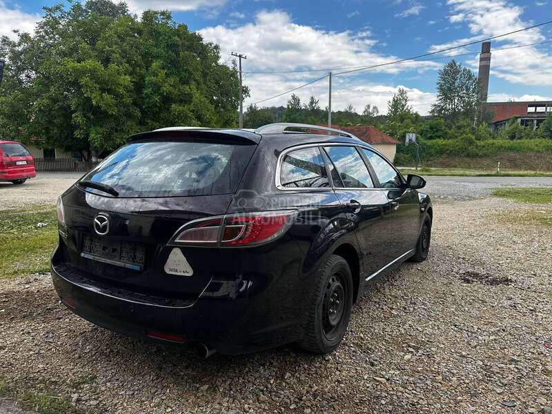 Mazda 6 -  kompletan auto u delovima