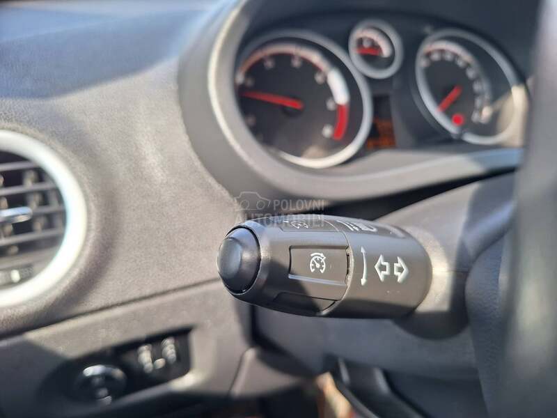 Opel Corsa D 13 CDTI