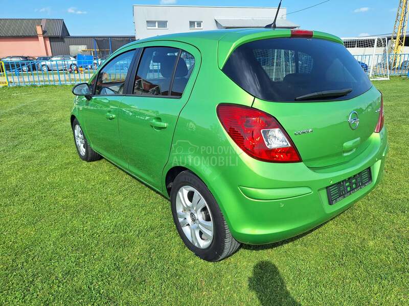 Opel Corsa D 13 CDTI