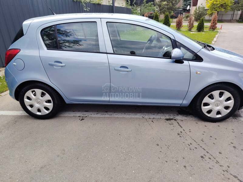 Opel Corsa D 