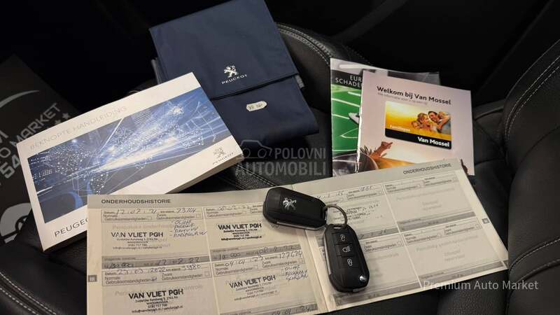 Peugeot 3008 /1.2 PURETECH/N O V