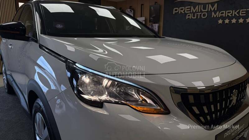 Peugeot 3008 /1.2 PURETECH/N O V