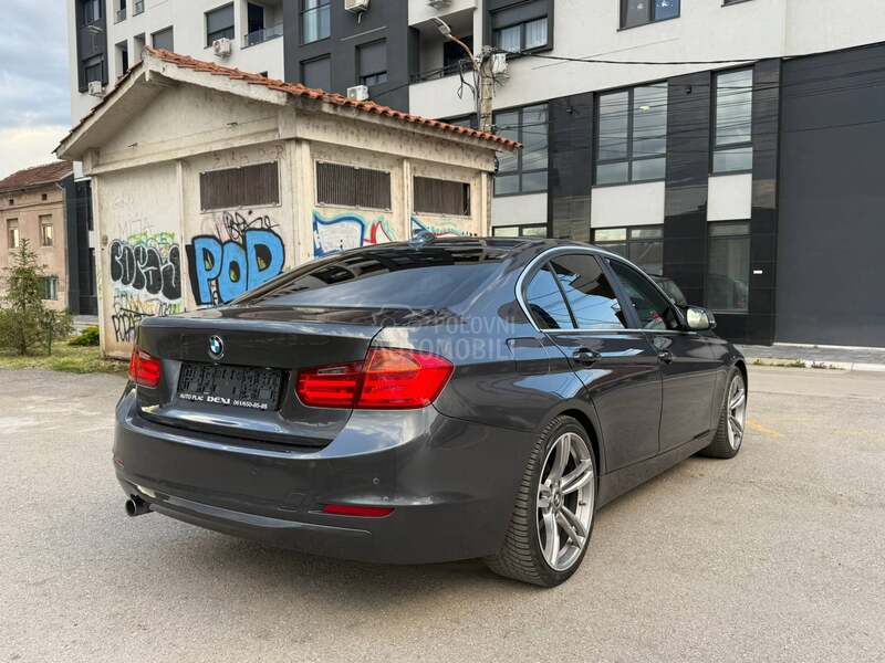 BMW 320d Luxury line