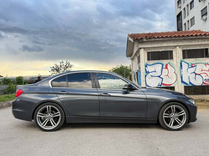 BMW 320d Luxury line