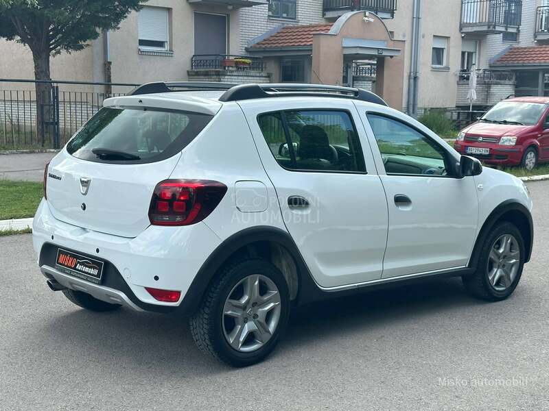 Dacia Stepway 0.9 TCE Led Nav Kam