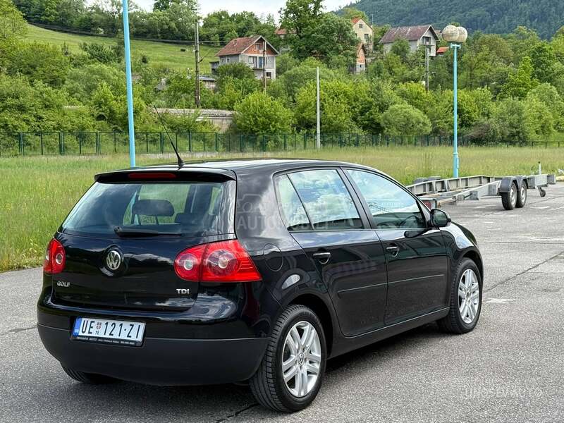 Volkswagen Golf 5 1.9 TDI