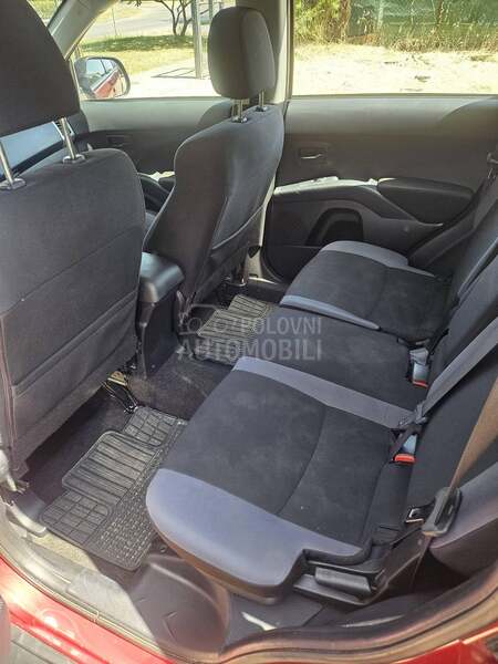 Mitsubishi Outlander 2.0DiD VW