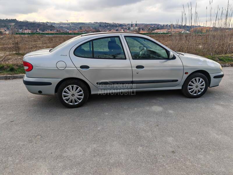 Renault Megane Classic