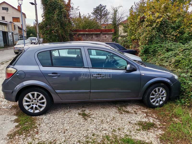 Opel Astra H 1.9 cdti
