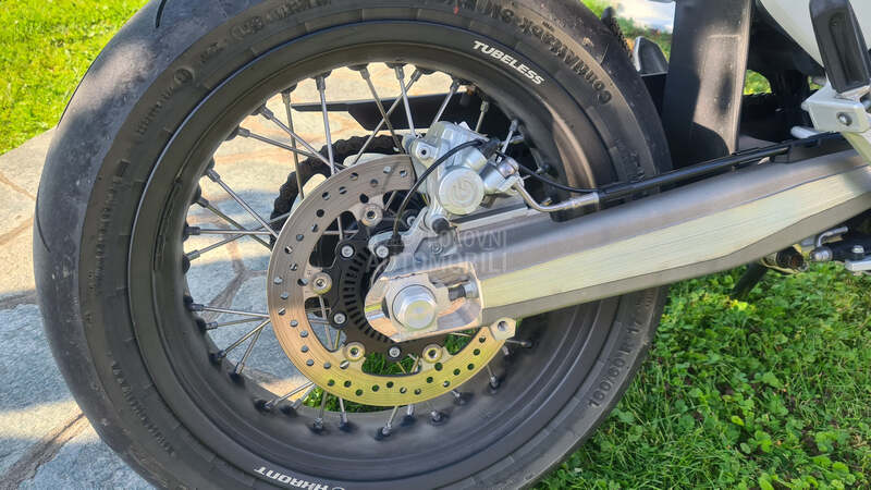 Husqvarna 701 SM A2