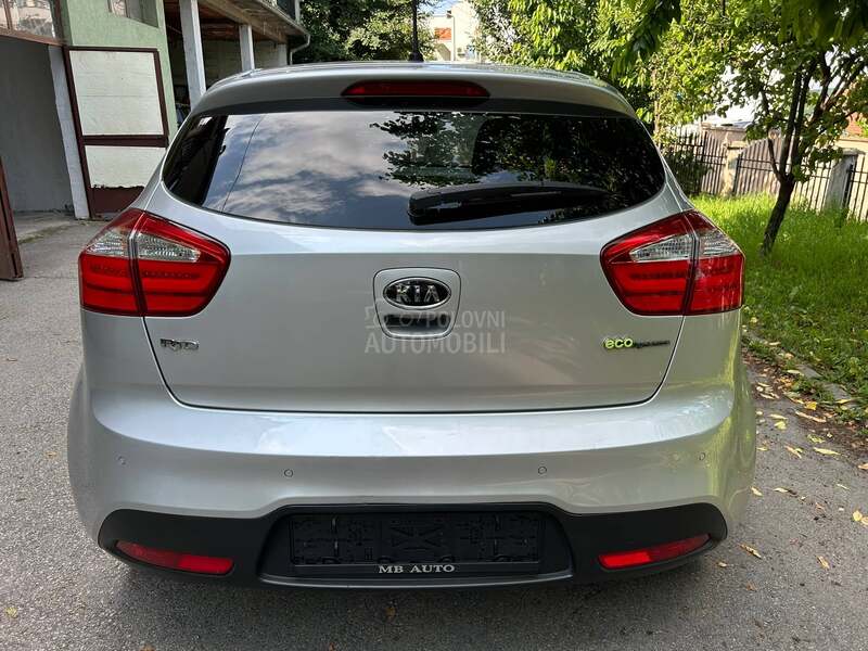 Kia Rio 1.2 navy