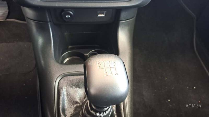 Citroen C3 1.5 NAV LED 8 MM
