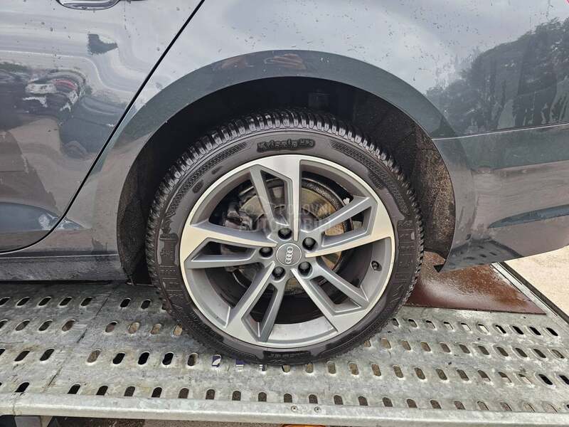 Audi A4 2000
