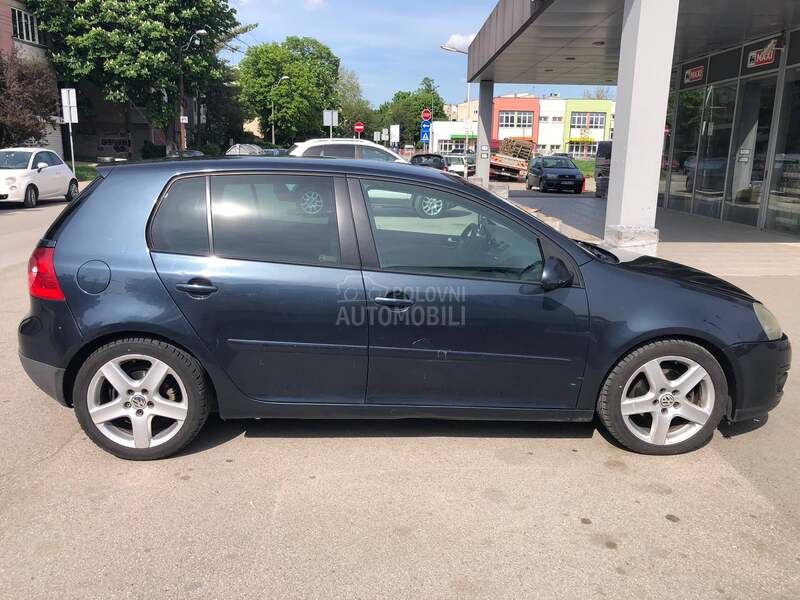 Volkswagen Golf 5 TDI DSG GT