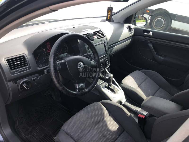 Volkswagen Golf 5 TDI DSG GT