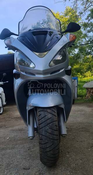 Malaguti Madison S200