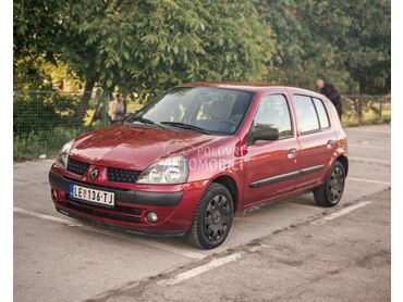 Renault Clio 1.2 8V
