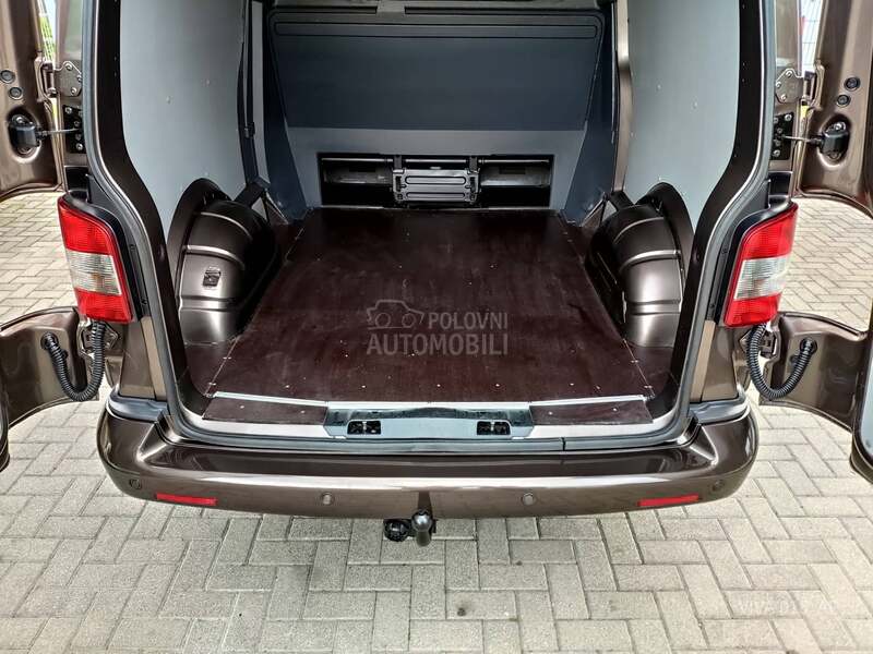 Volkswagen Transporter T6 2.0 TDI 6 SEDISTA LONG