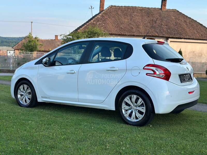 Peugeot 208 1.4 HDI