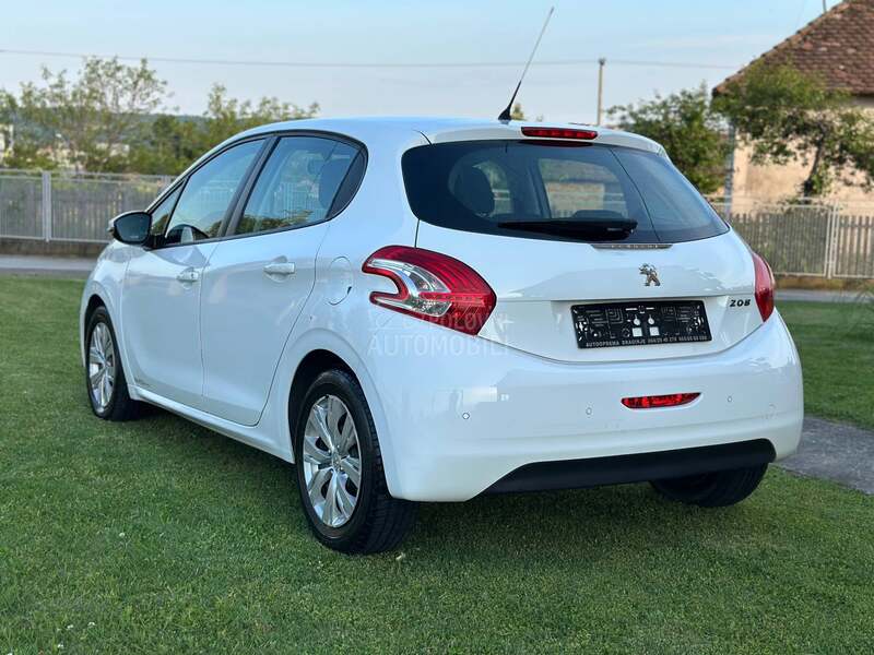 Peugeot 208 1.4 HDI