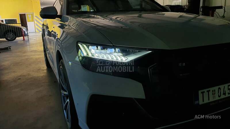 Audi Q8 S Line