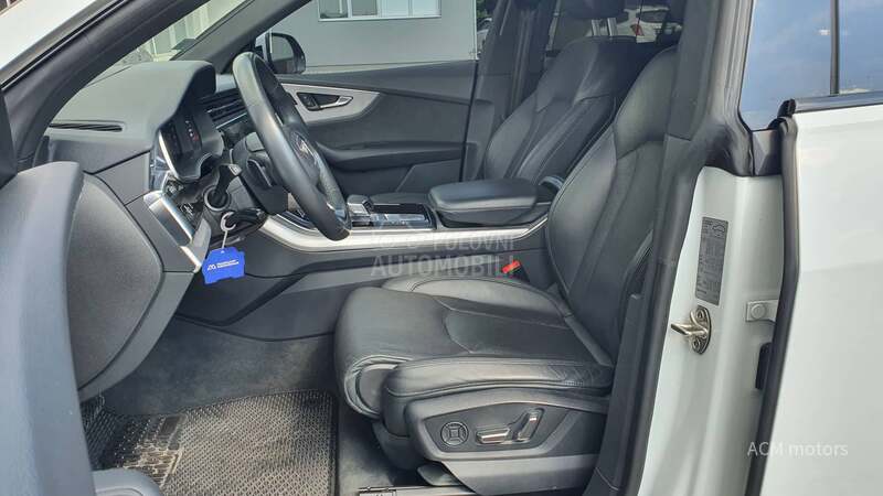 Audi Q8 S Line