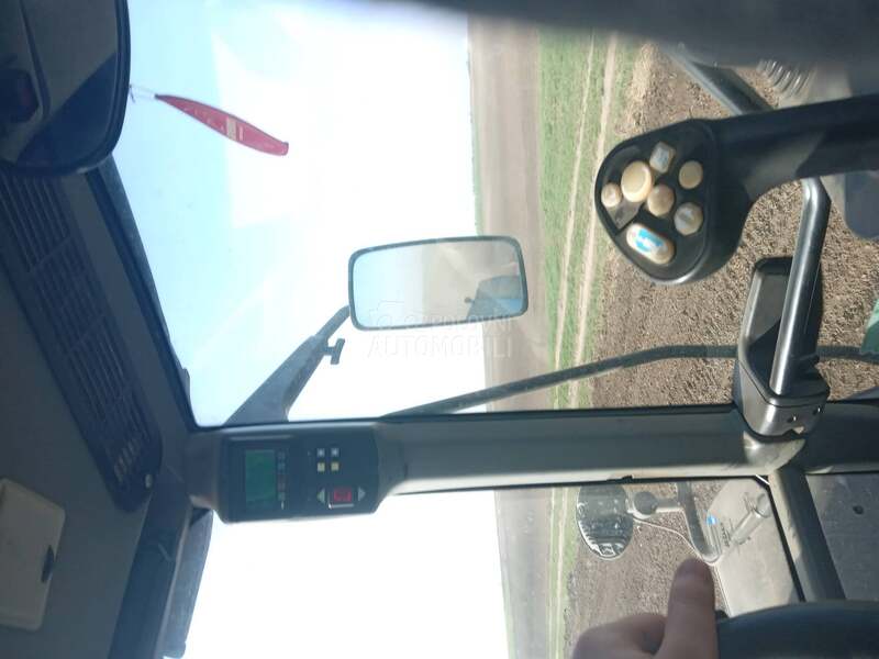 New Holland TVT190