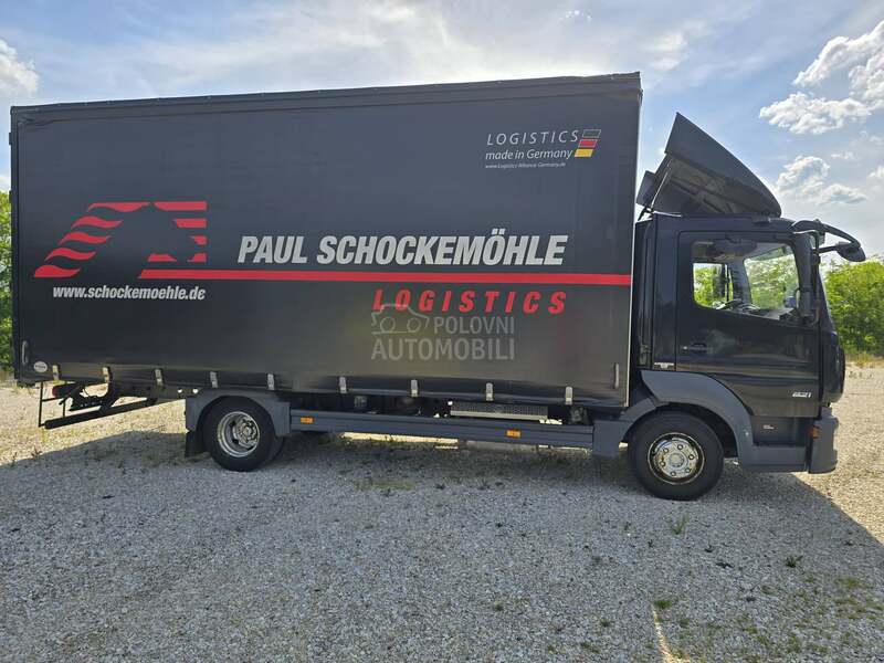 Mercedes Benz ATEGO 821