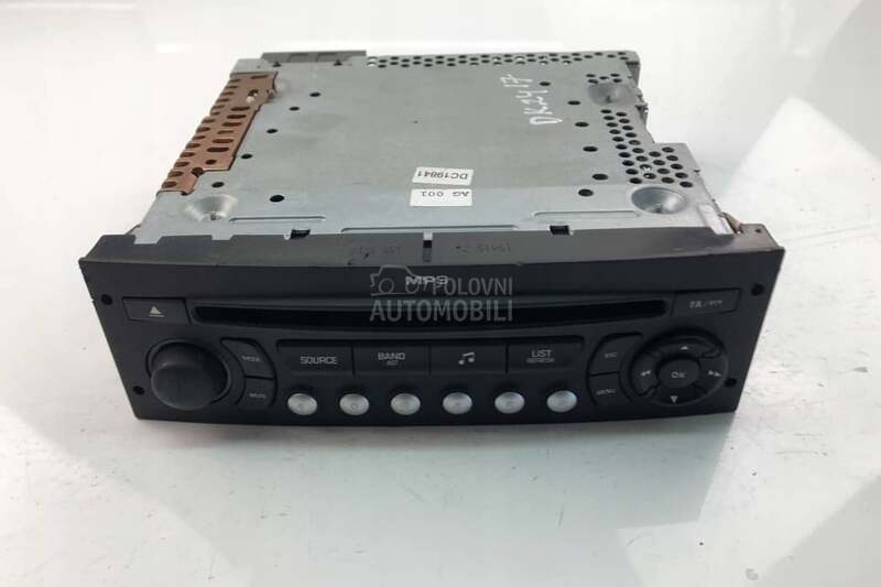 Radio / CD / DVD plejeri