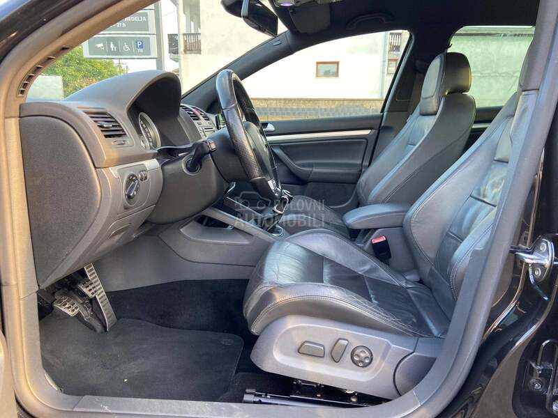 Volkswagen Golf 5 GTI