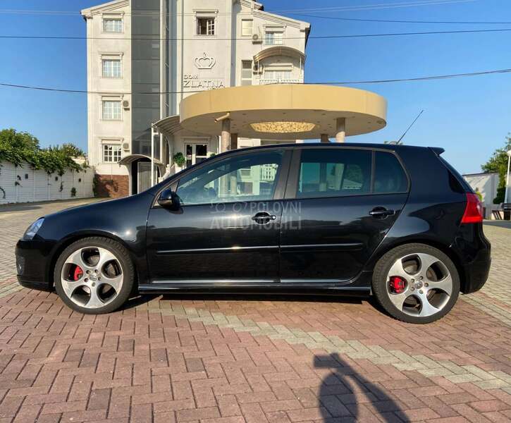 Volkswagen Golf 5 GTI