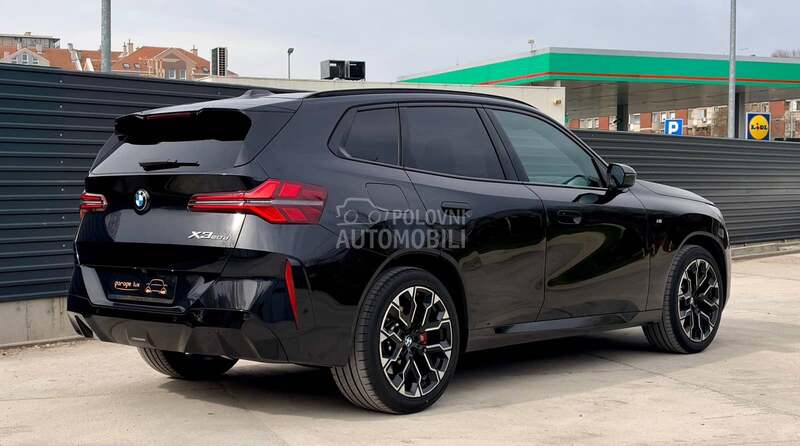 BMW X3 Mpro/pano/hk