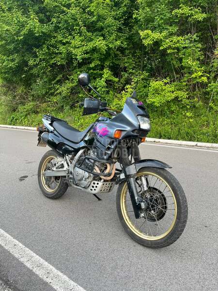 Honda Nx650 Dominator