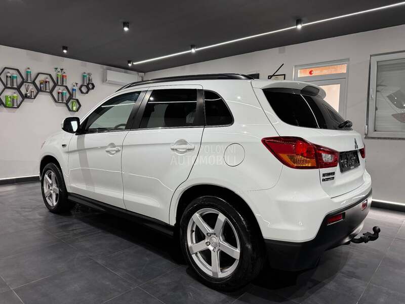 Mitsubishi ASX 