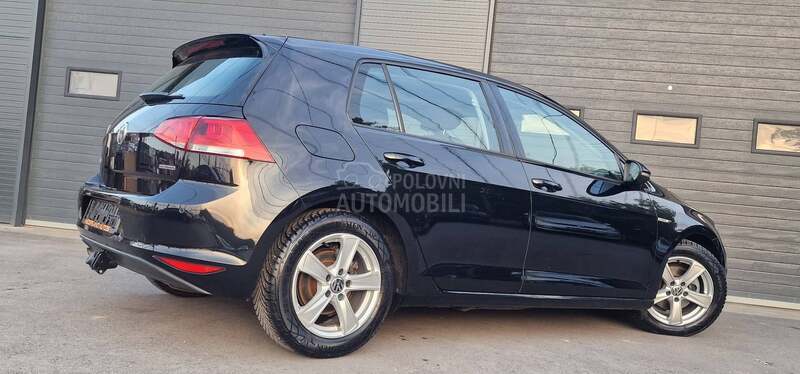 Volkswagen Golf 7 1.6 TDI HIGHLINE