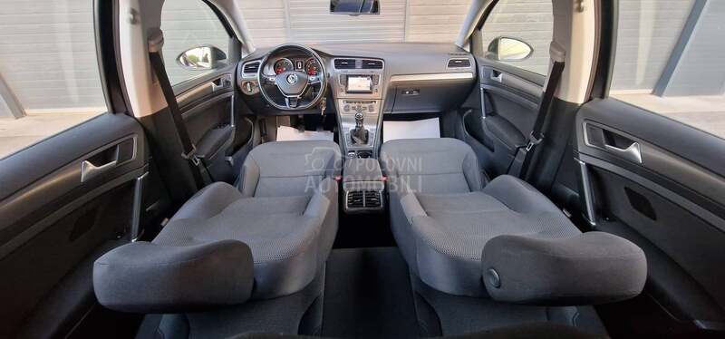 Volkswagen Golf 7 1.6 TDI HIGHLINE