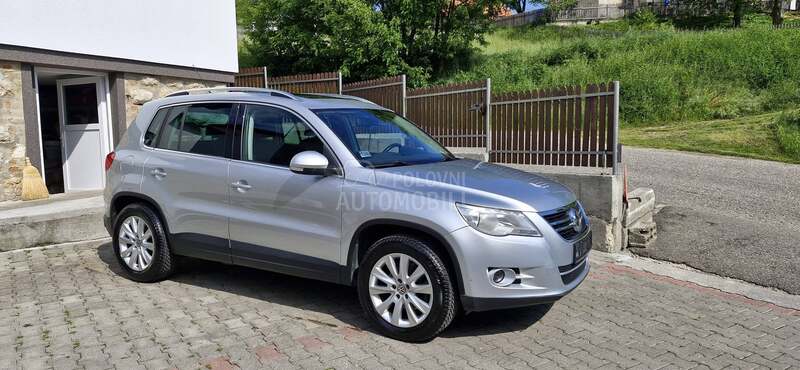 Volkswagen Tiguan 2,0 TSI 4X4 159000