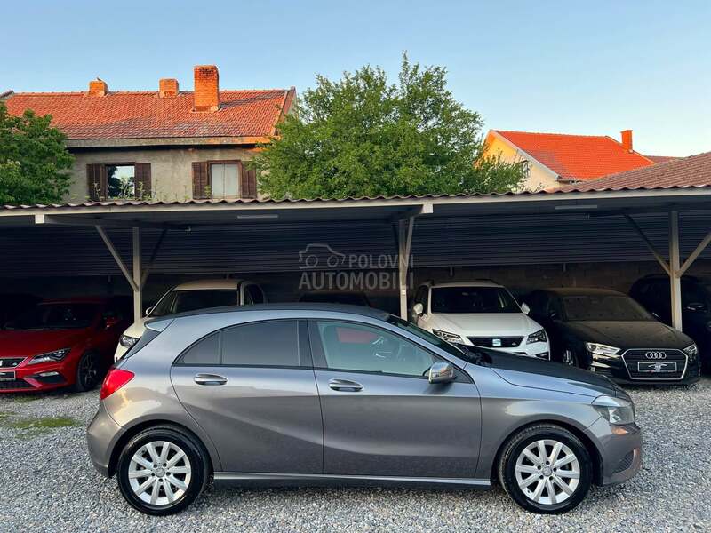 Mercedes Benz A 180 Aut7G/ACC/Nav