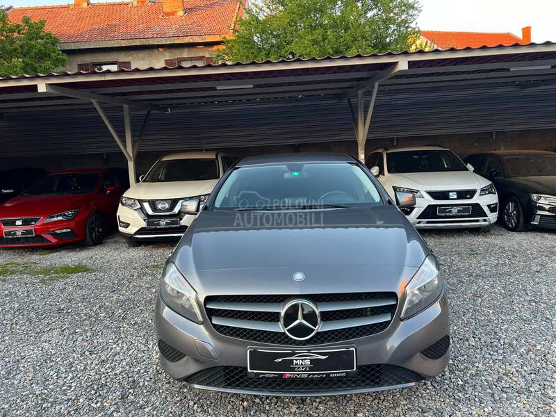 Mercedes Benz A 180 Aut7G/ACC/Nav