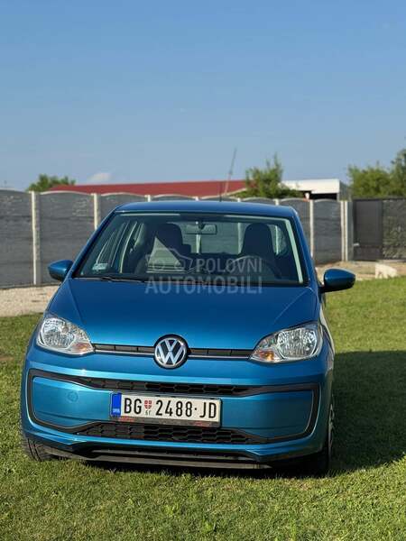 Volkswagen up! 
